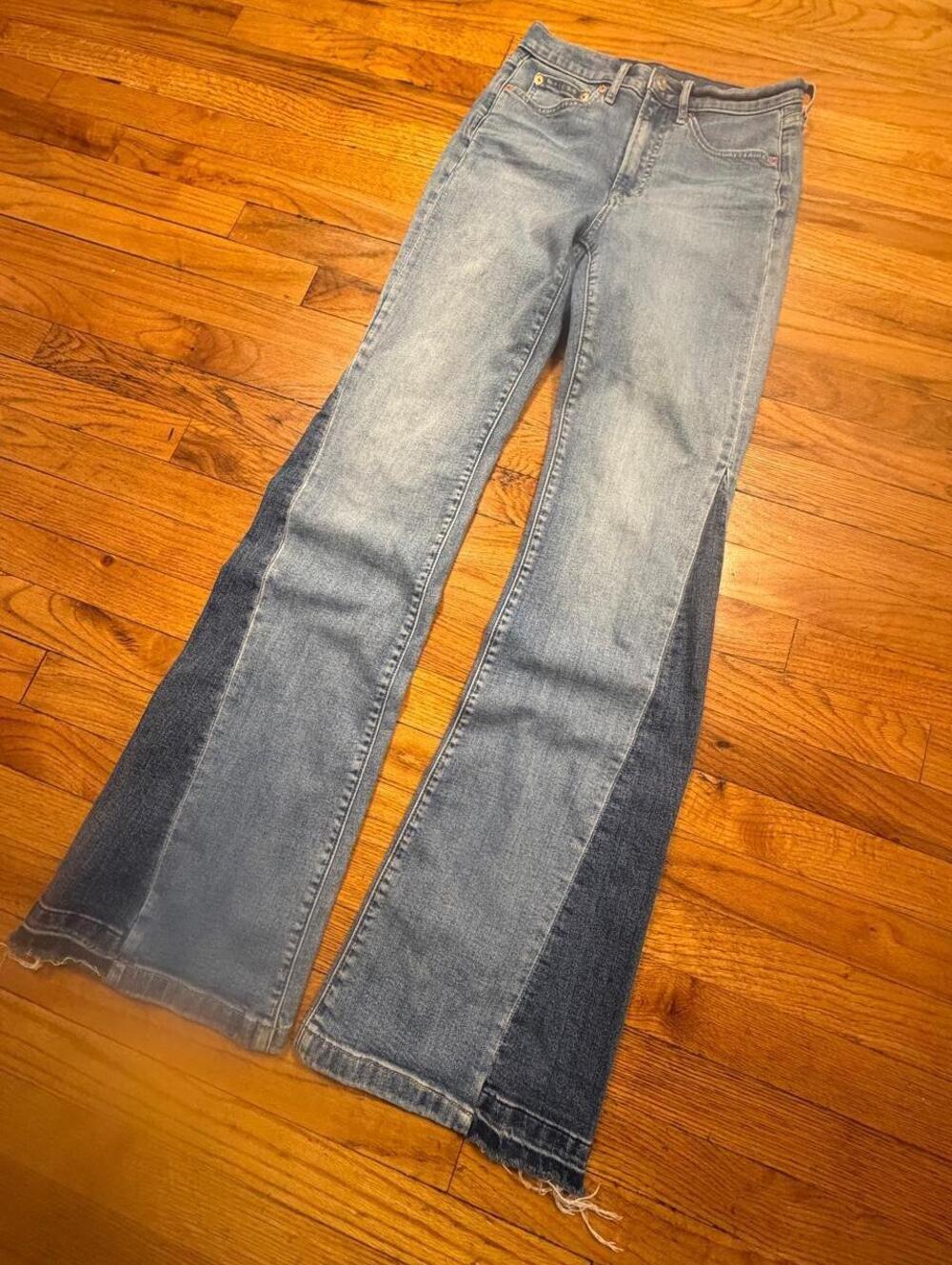 Gap 70’s Flare High Rise Jeans